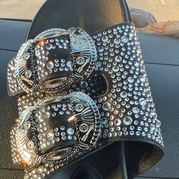 Polka Dot Buckle Slide Sandals - Picture 4 of 5